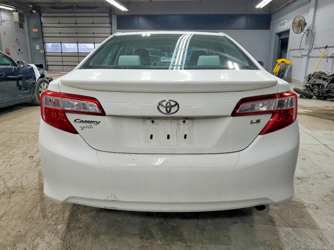 2012 TOYOTA CAMRY BASE photo 6
