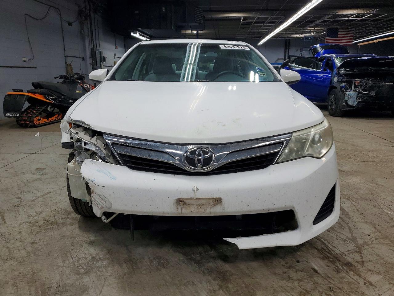 2012 TOYOTA CAMRY BASE photo 5