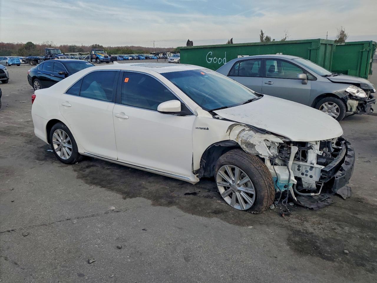 2012 TOYOTA CAMRY HYBRID photo 4