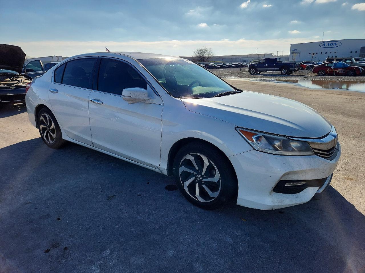 2017 HONDA ACCORD EXL photo 4