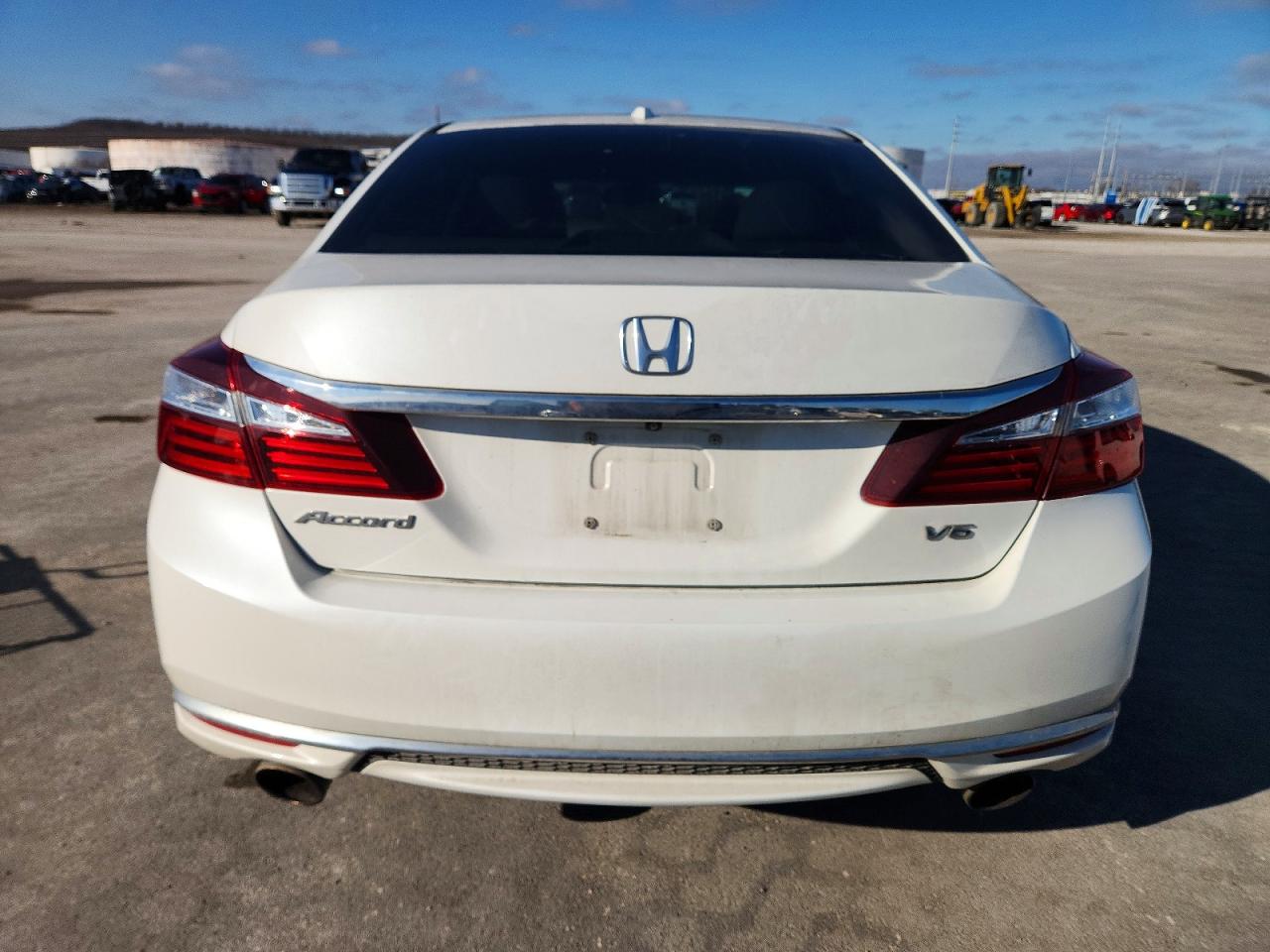 2017 HONDA ACCORD EXL photo 6