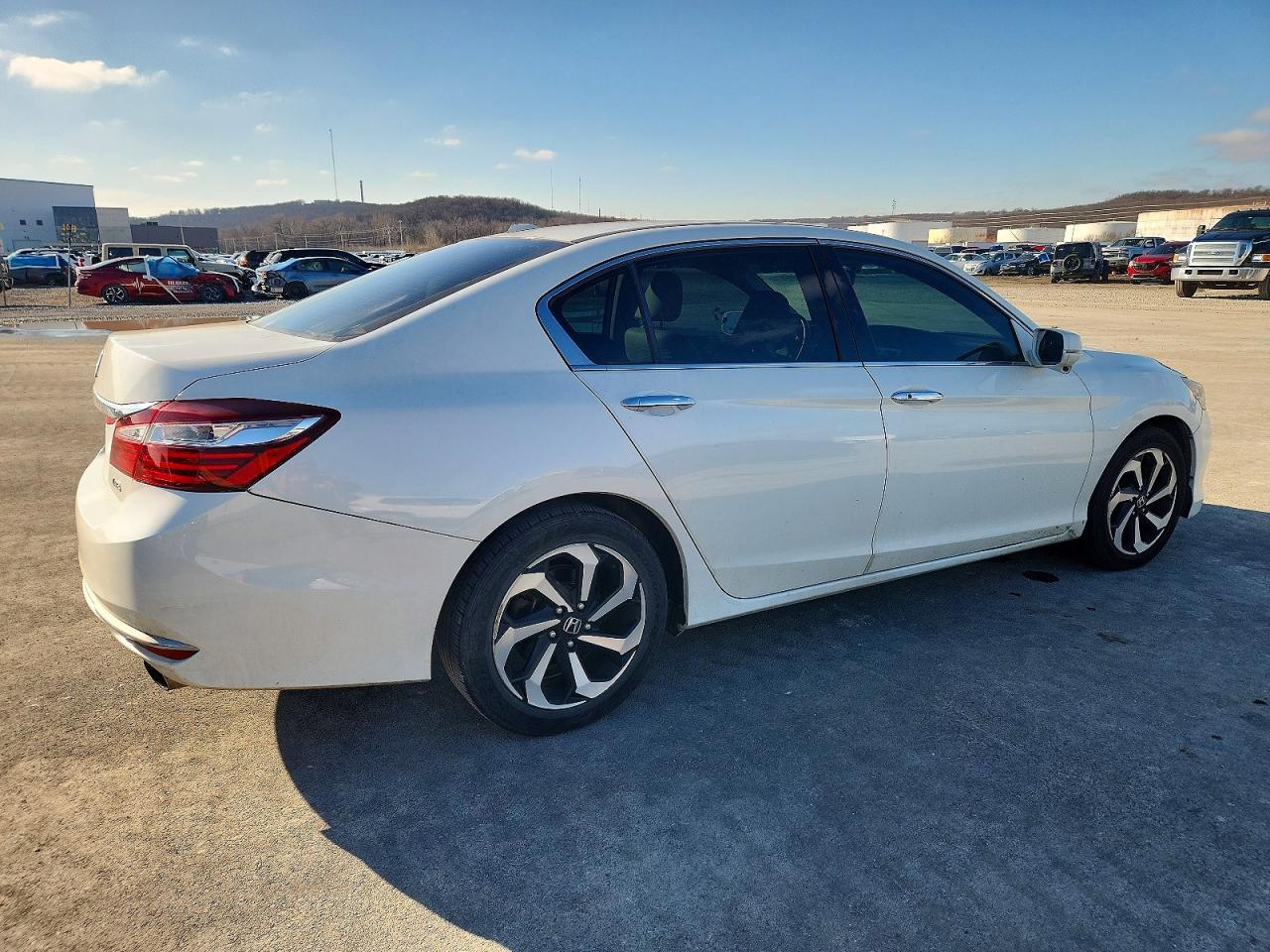 2017 HONDA ACCORD EXL photo 3