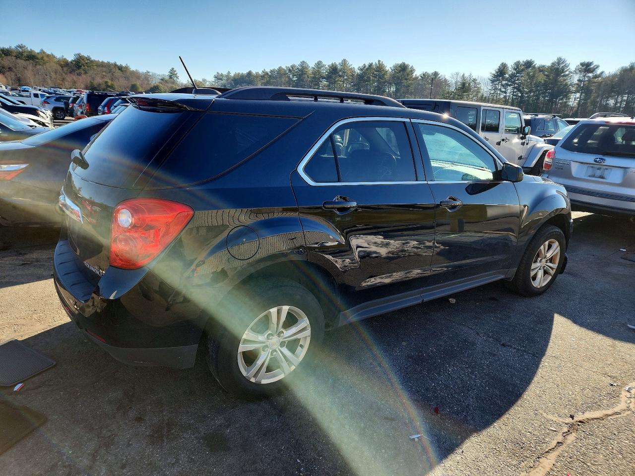 2015 CHEVROLET EQUINOX LT photo 3