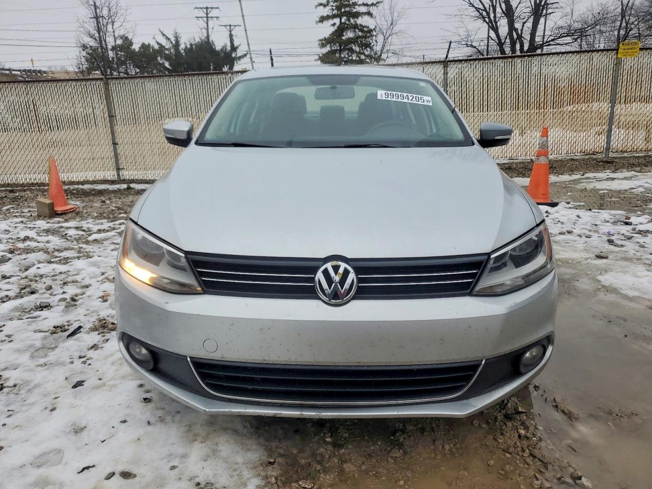 2011 VOLKSWAGEN JETTA SEL photo 5