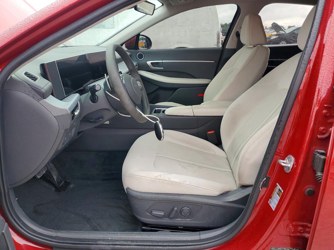 2024 HYUNDAI SONATA SEL photo 7