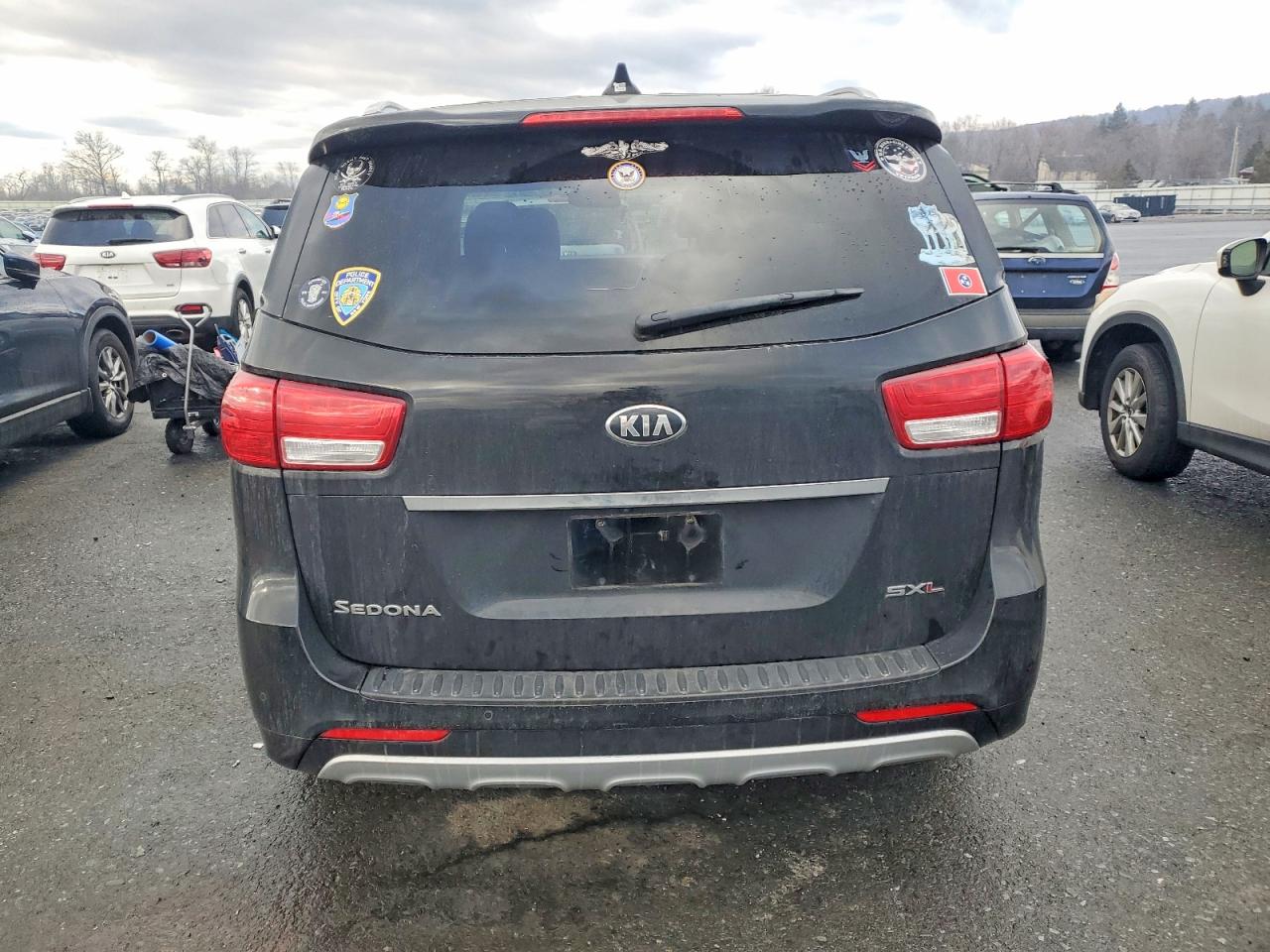 2017 KIA SEDONA SXL photo 6