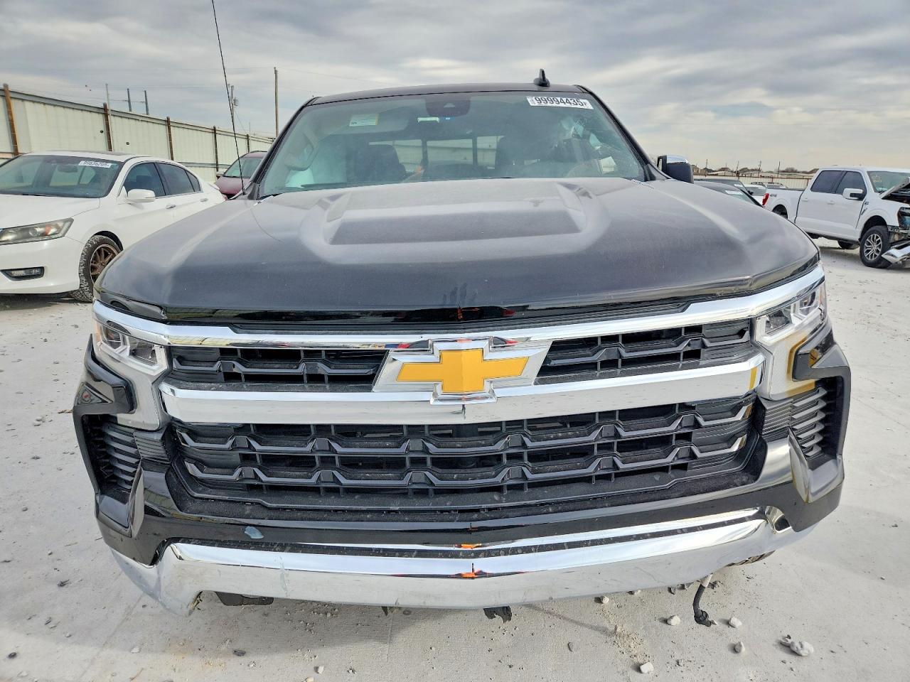 2025 CHEVROLET SILVERADO C1500 LT photo 5