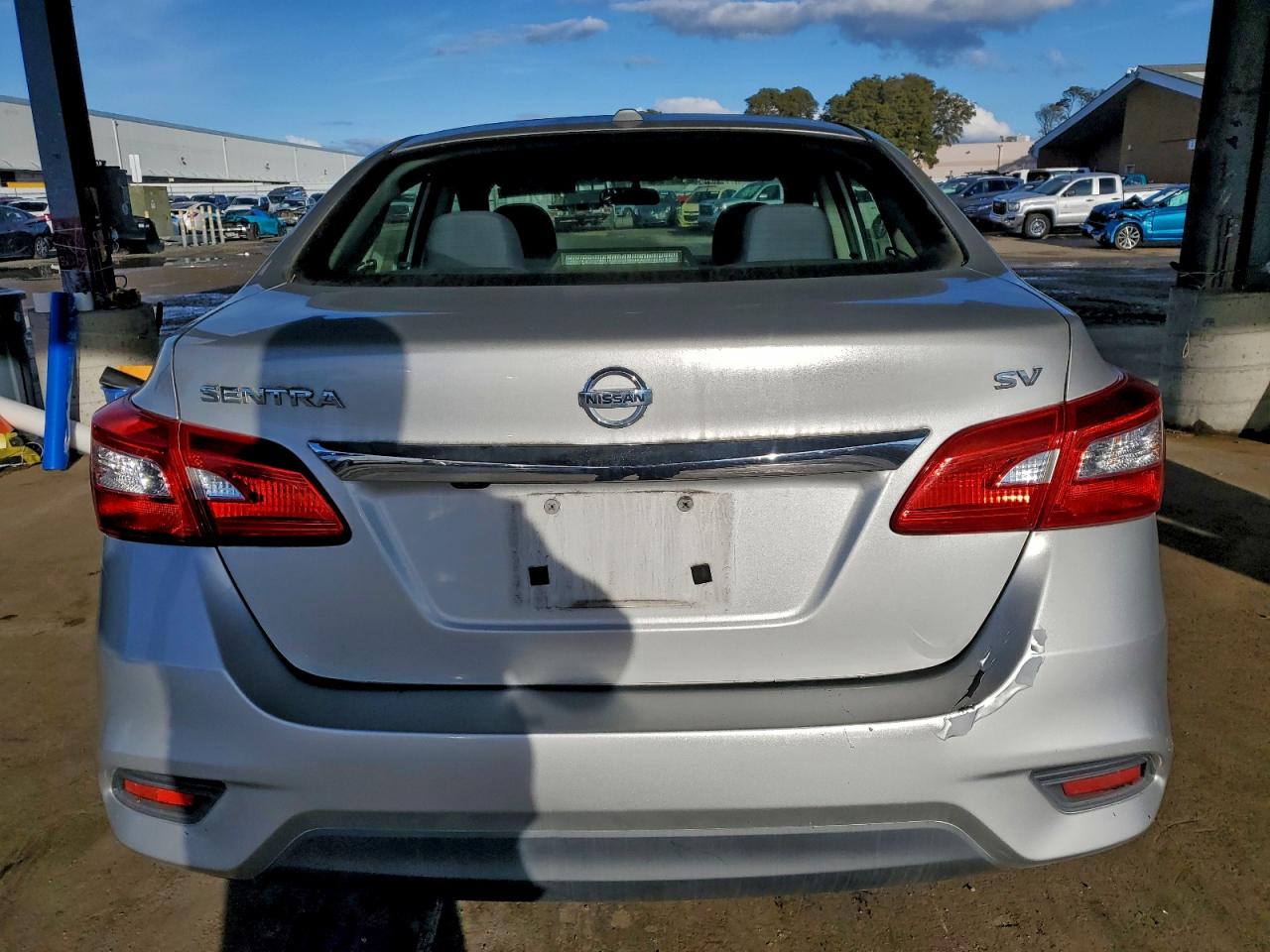 2016 NISSAN SENTRA S photo 6