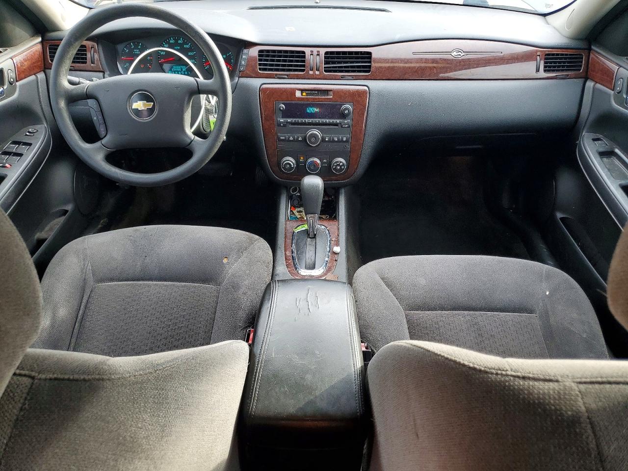 2011 CHEVROLET IMPALA LS photo 8