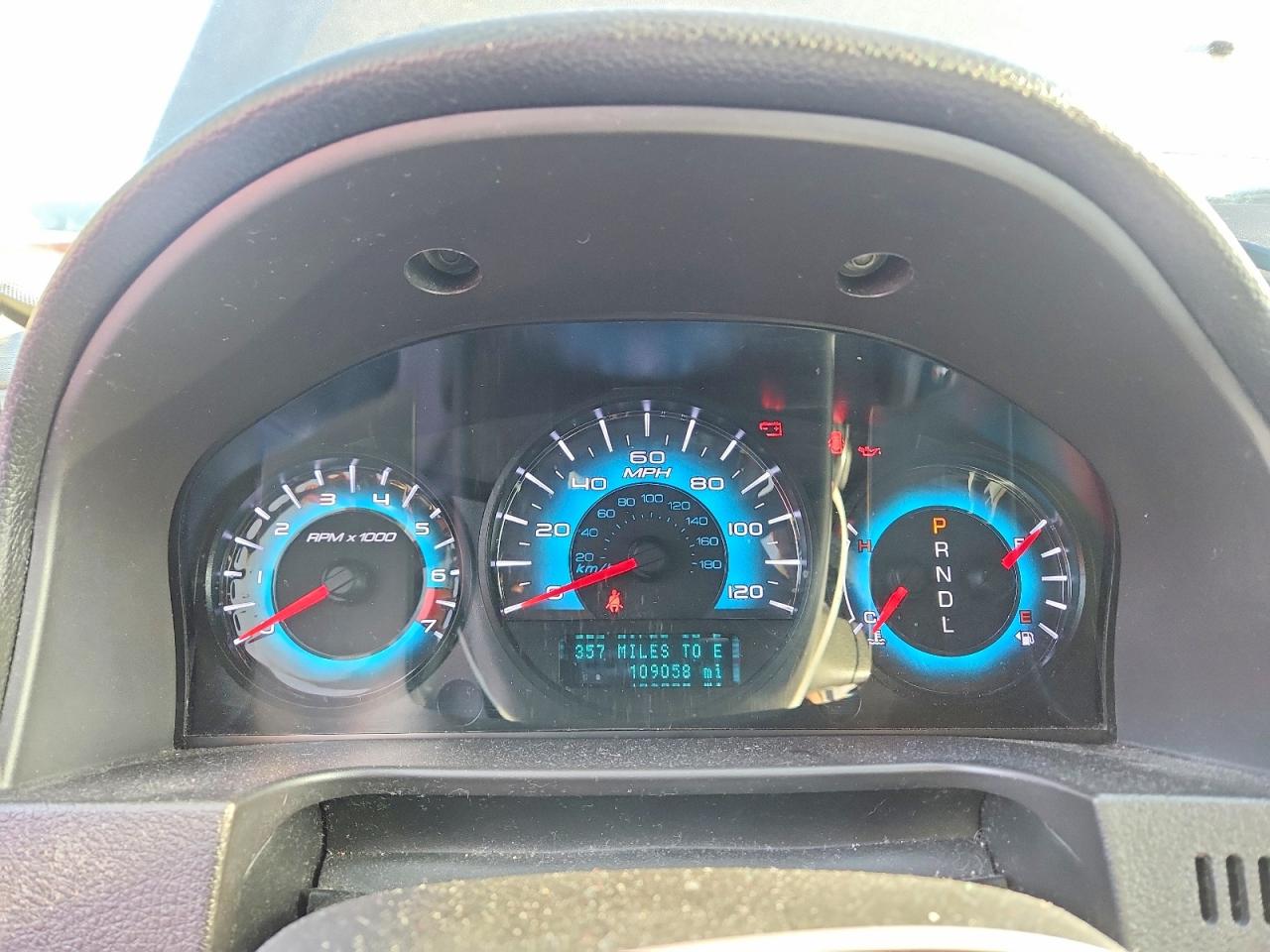2012 FORD FUSION SE photo 9