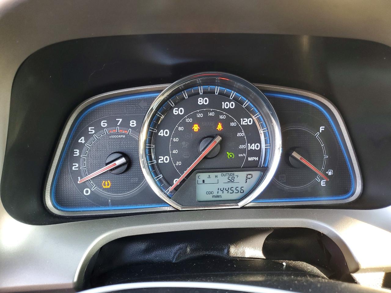 2014 TOYOTA RAV4 LIMITED photo 9