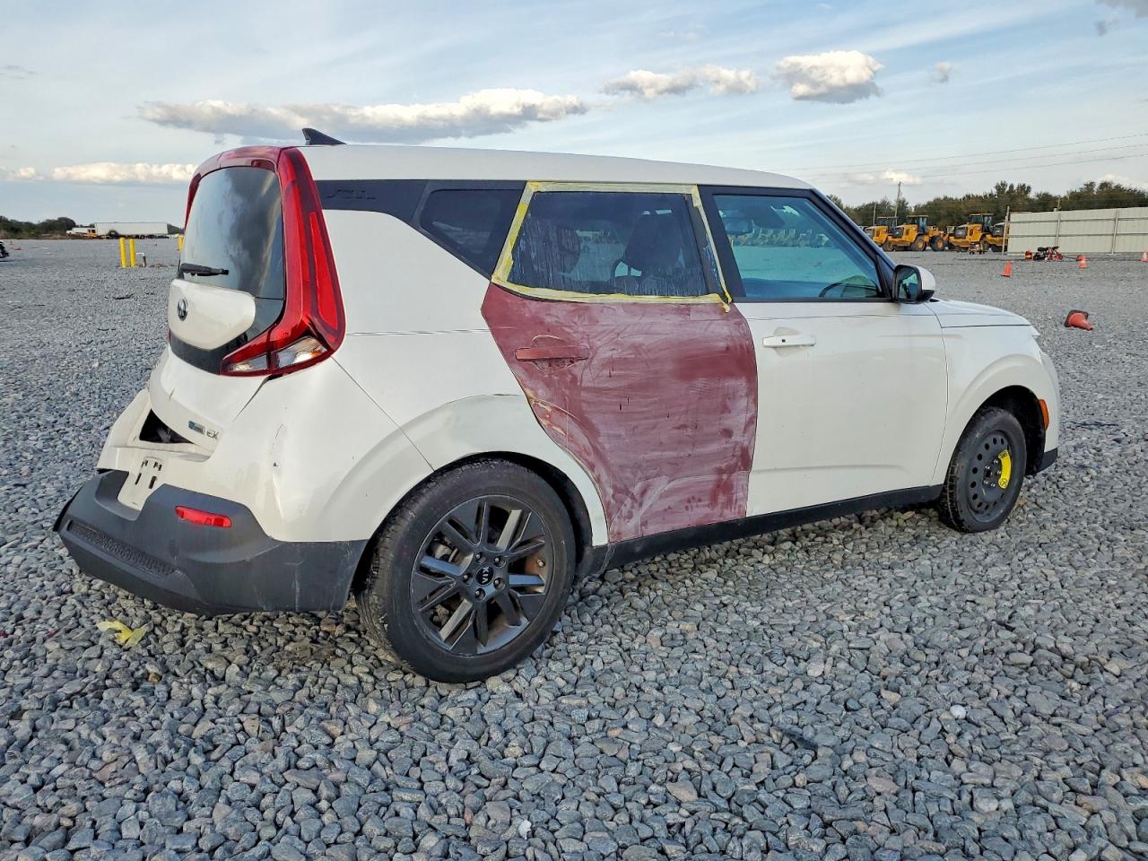 2021 KIA SOUL EX photo 3