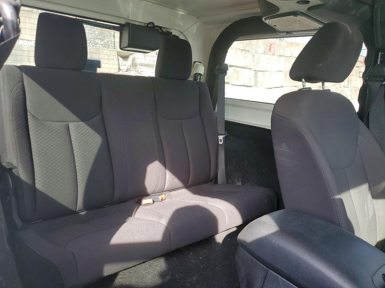 2015 JEEP WRANGLER SPORT photo 11