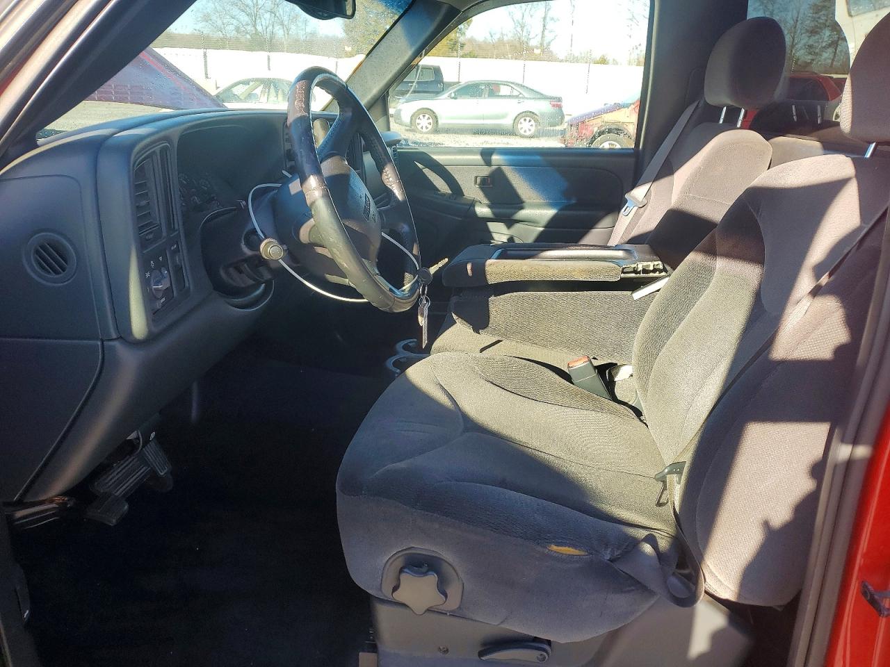 2002 GMC NEW SIERRA C1500 photo 7