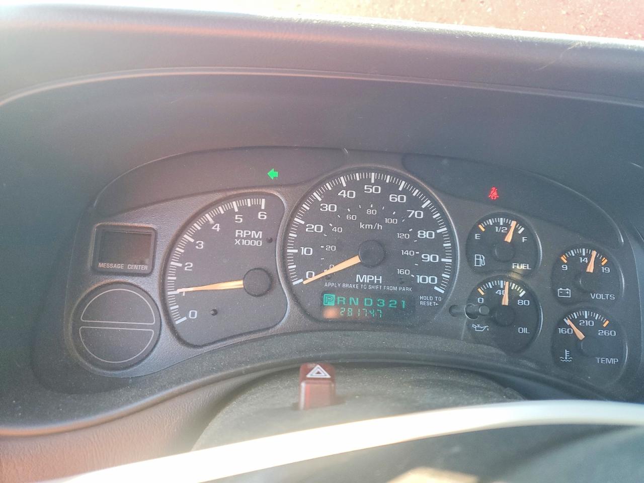 2002 GMC NEW SIERRA C1500 photo 9