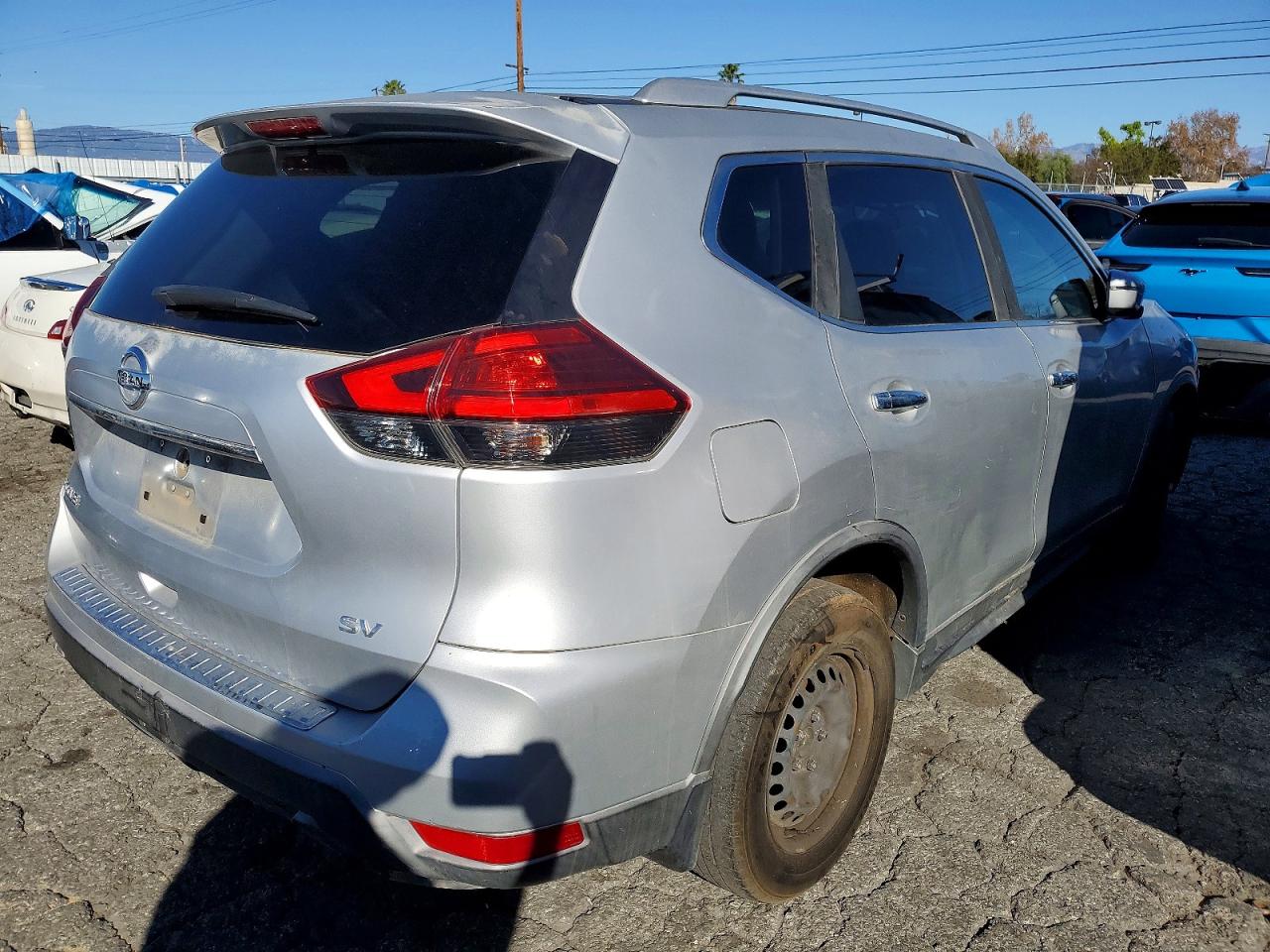 2017 NISSAN ROGUE S photo 3
