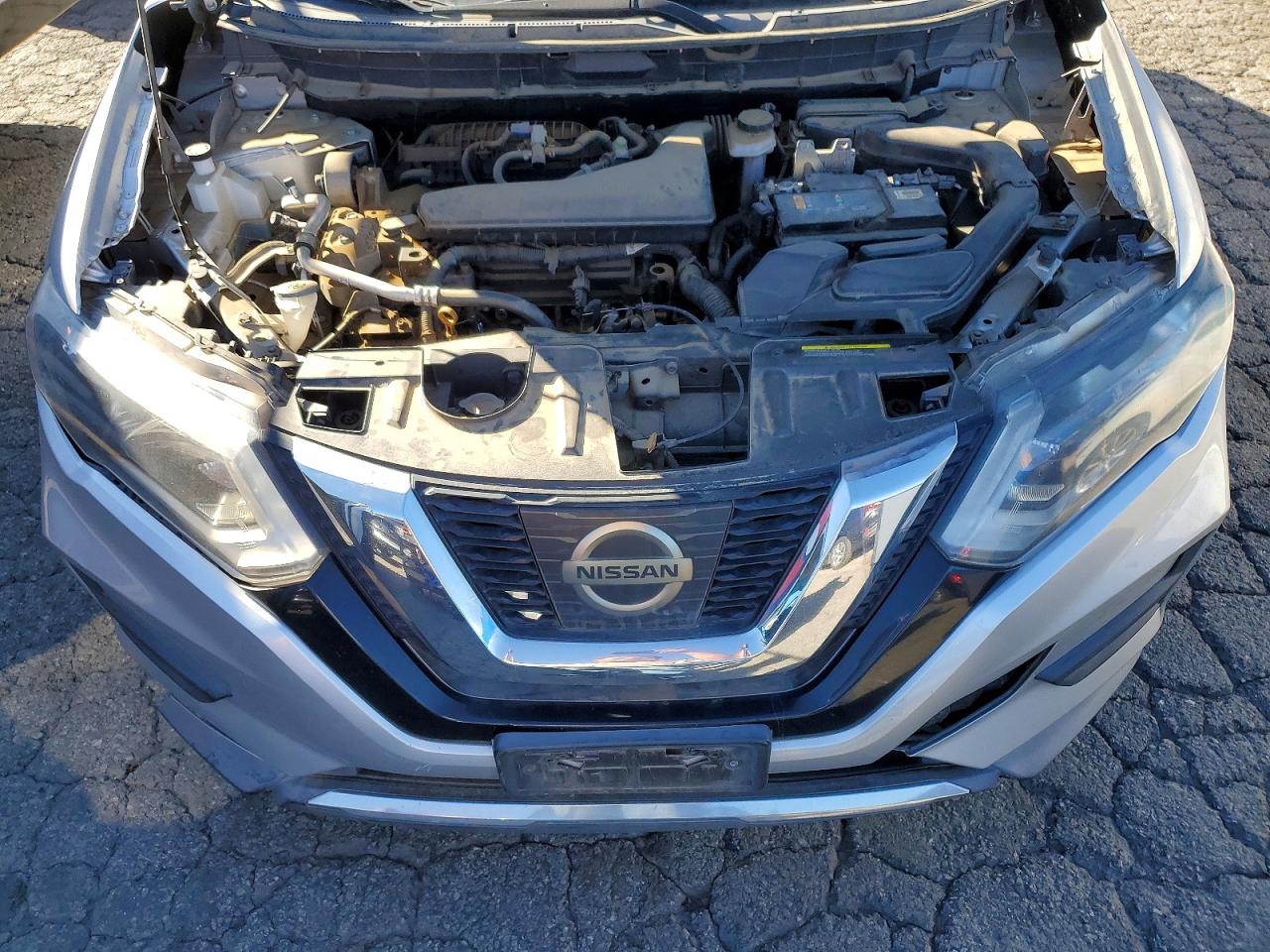 2017 NISSAN ROGUE S photo 12