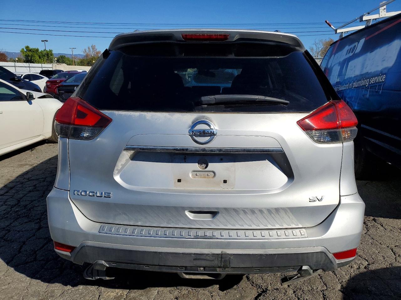 2017 NISSAN ROGUE S photo 6