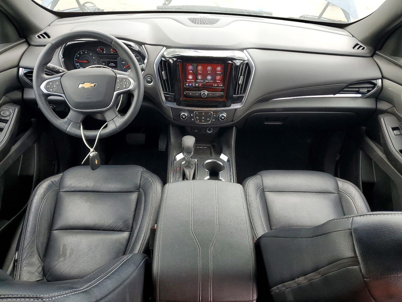 2023 CHEVROLET TRAVERSE LT photo 8