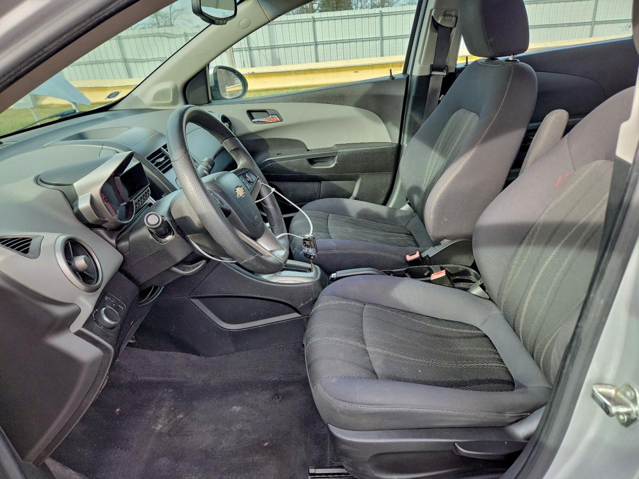 2012 CHEVROLET SONIC LT photo 7