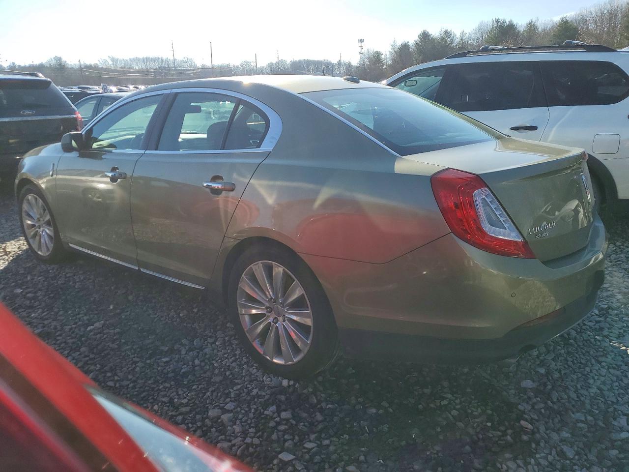 2013 LINCOLN MKS photo 2