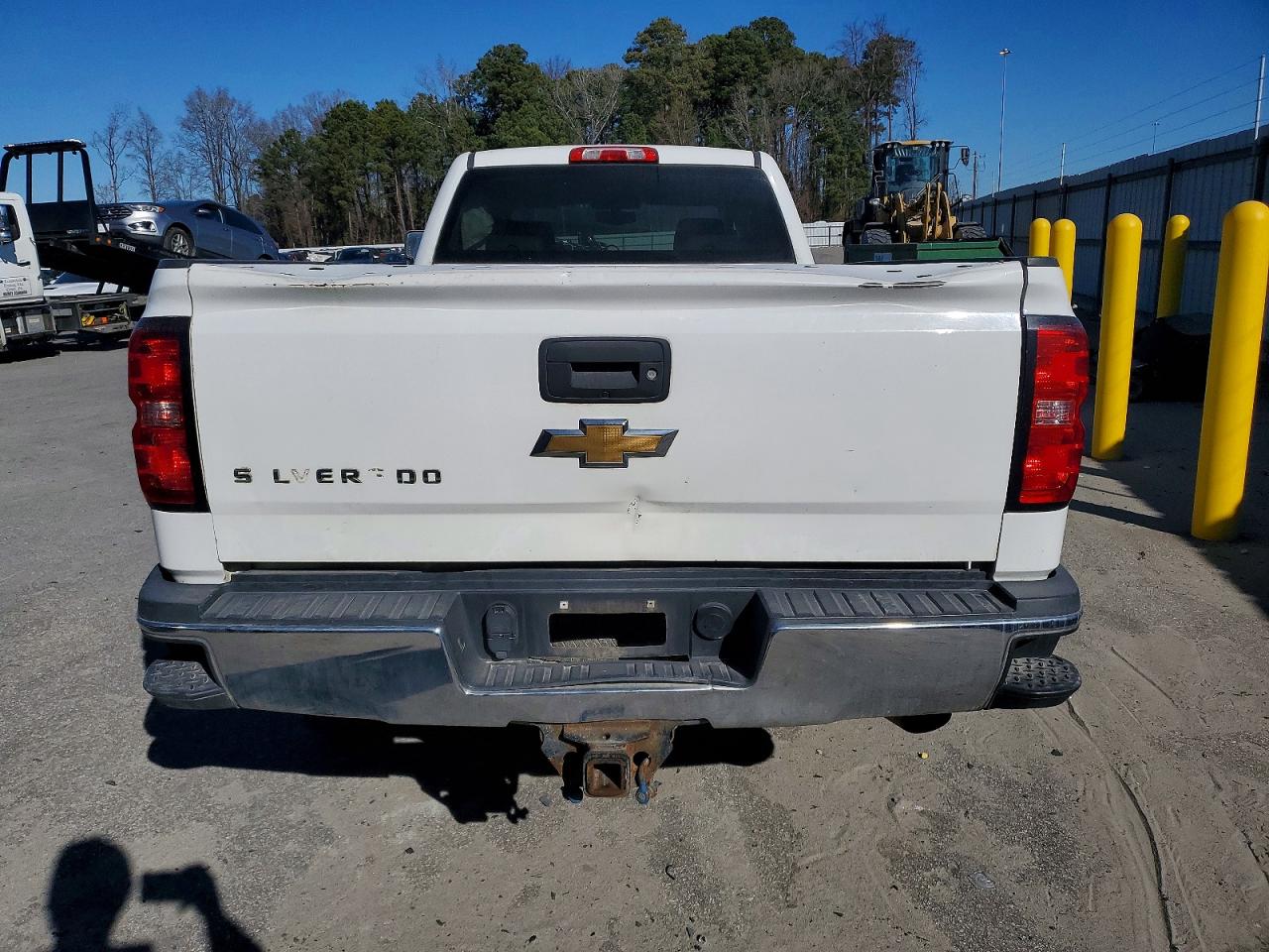 2015 CHEVROLET SILVERADO C3500 photo 6