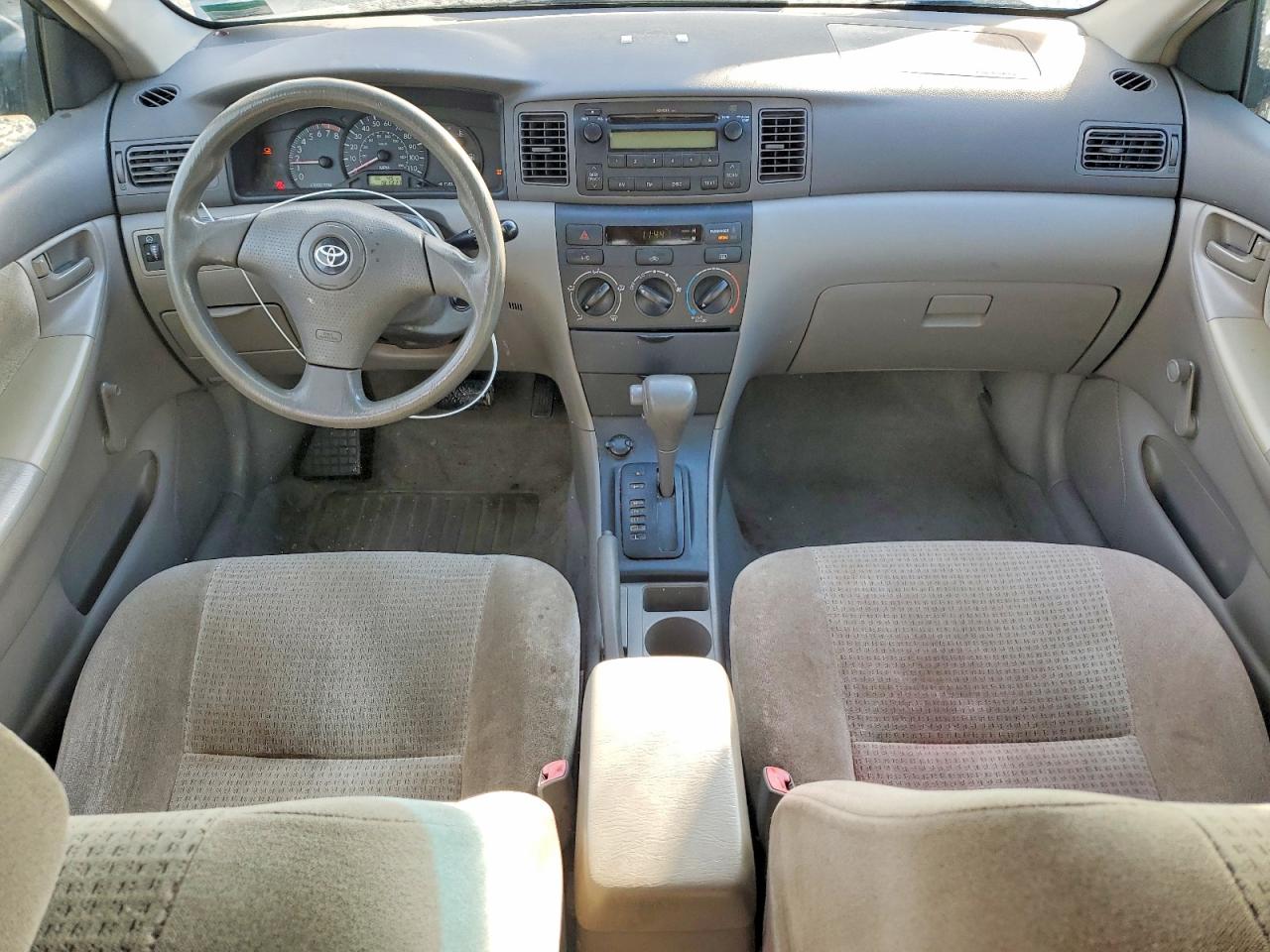 2006 TOYOTA COROLLA CE photo 8