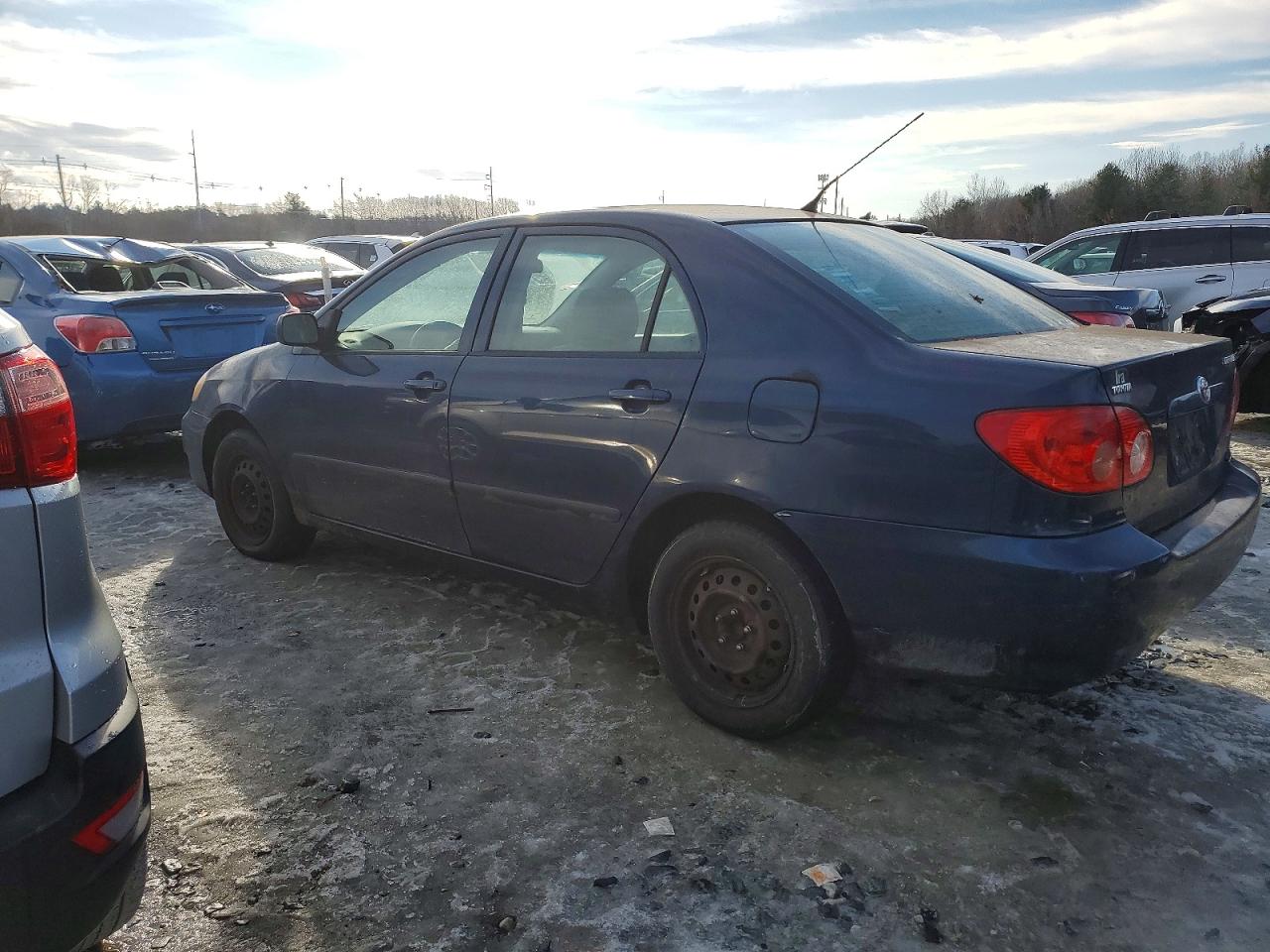 2006 TOYOTA COROLLA CE photo 2