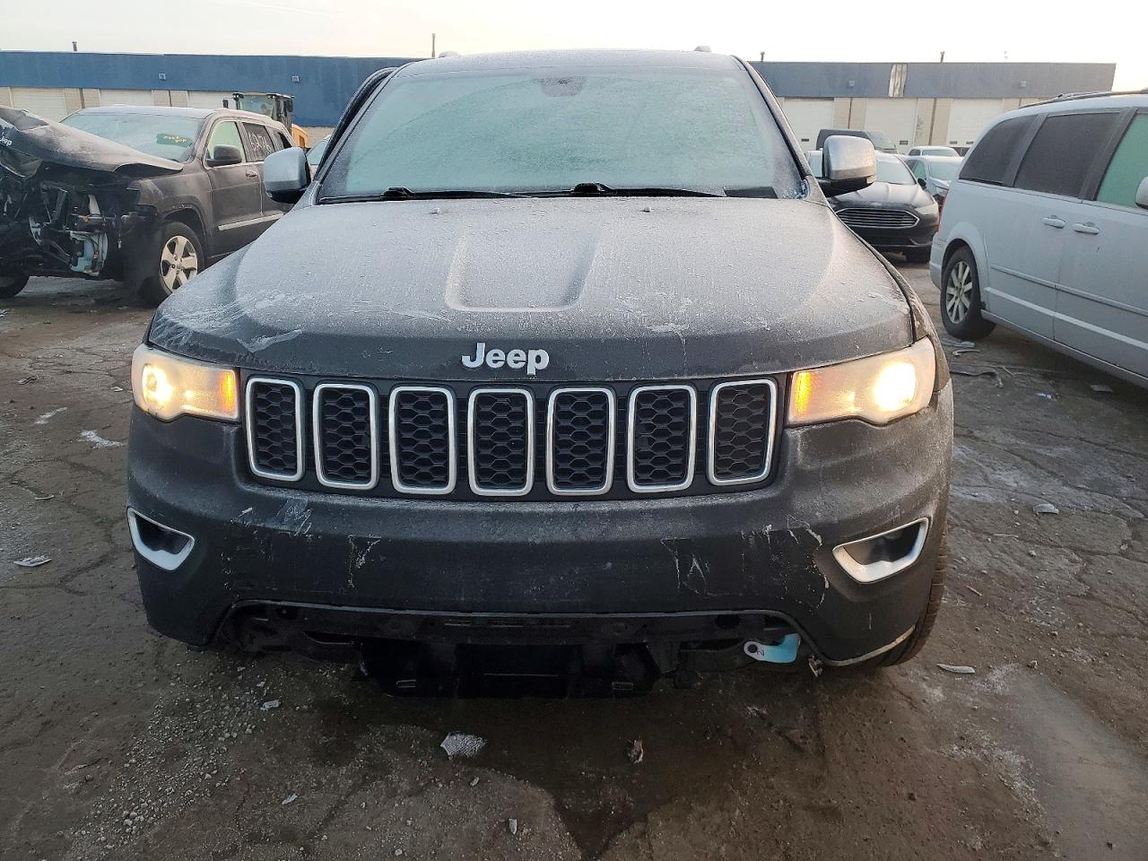 2020 JEEP GRAND CHEROKEE LIMITED photo 5