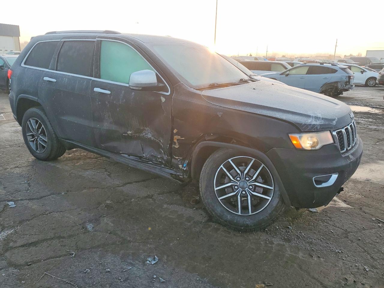 2020 JEEP GRAND CHEROKEE LIMITED photo 4