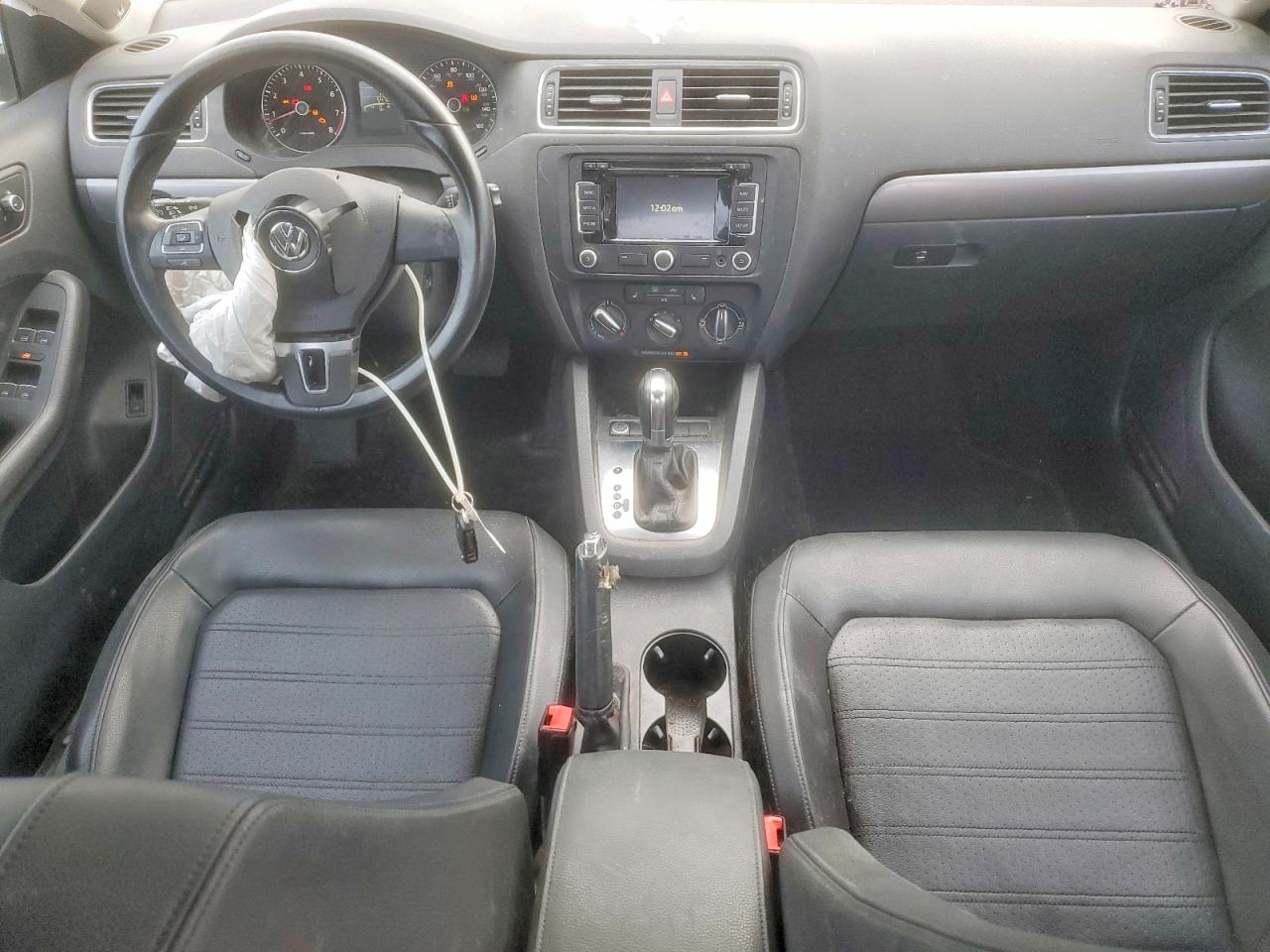2014 VOLKSWAGEN JETTA SEL photo 8