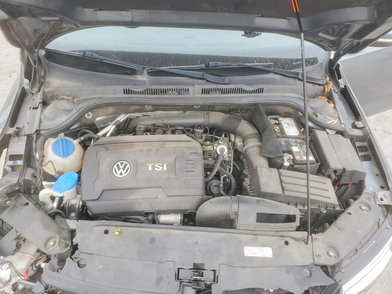 2014 VOLKSWAGEN JETTA SEL photo 11