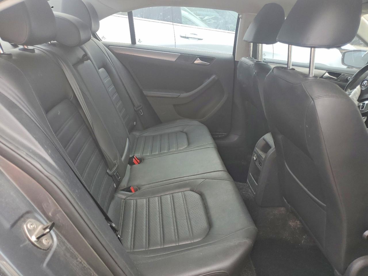 2014 VOLKSWAGEN JETTA SEL photo 10