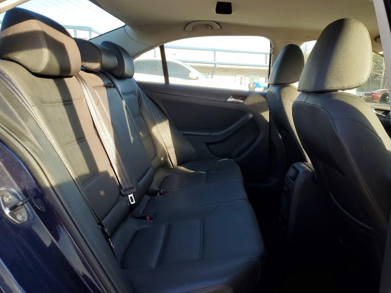 2012 VOLKSWAGEN JETTA SE photo 10