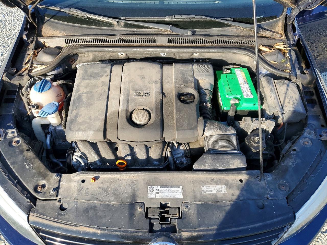 2012 VOLKSWAGEN JETTA SE photo 11