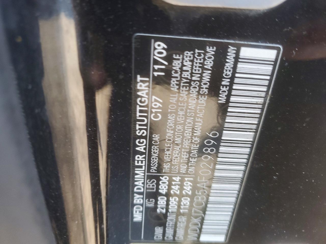 2010 MERCEDES-BENZ E 550 photo 12