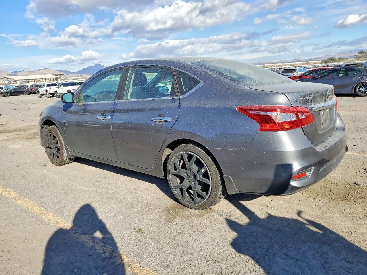 2018 NISSAN SENTRA S photo 2