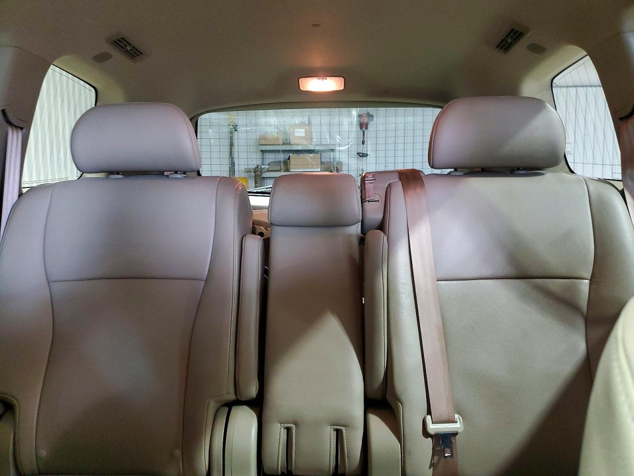 2013 TOYOTA HIGHLANDER LIMITED photo 10