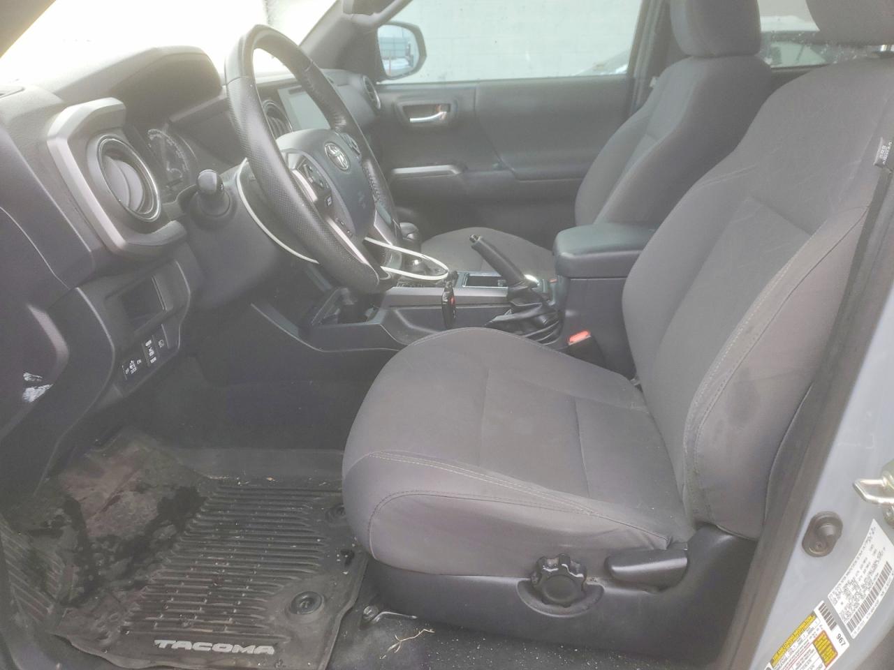 2019 TOYOTA TACOMA DOUBLE CAB photo 7