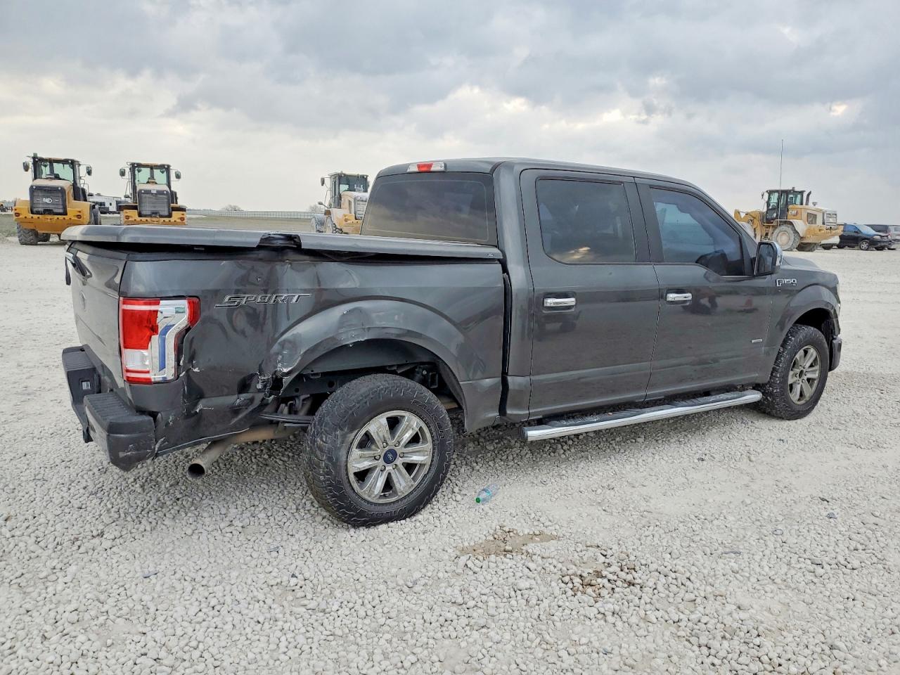 2016 FORD F150 SUPERCREW photo 3