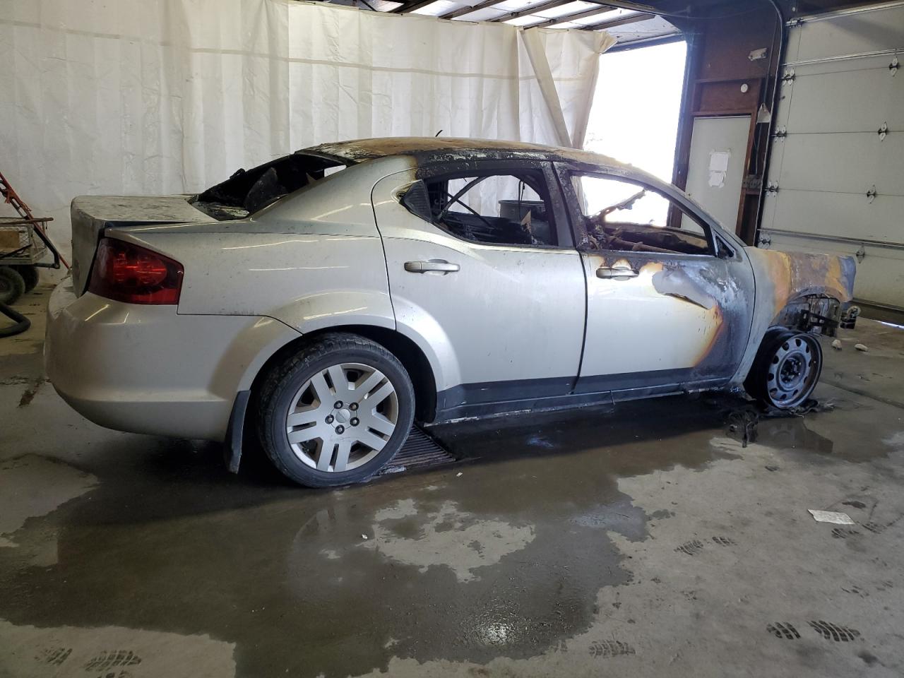 2012 DODGE AVENGER SE photo 3