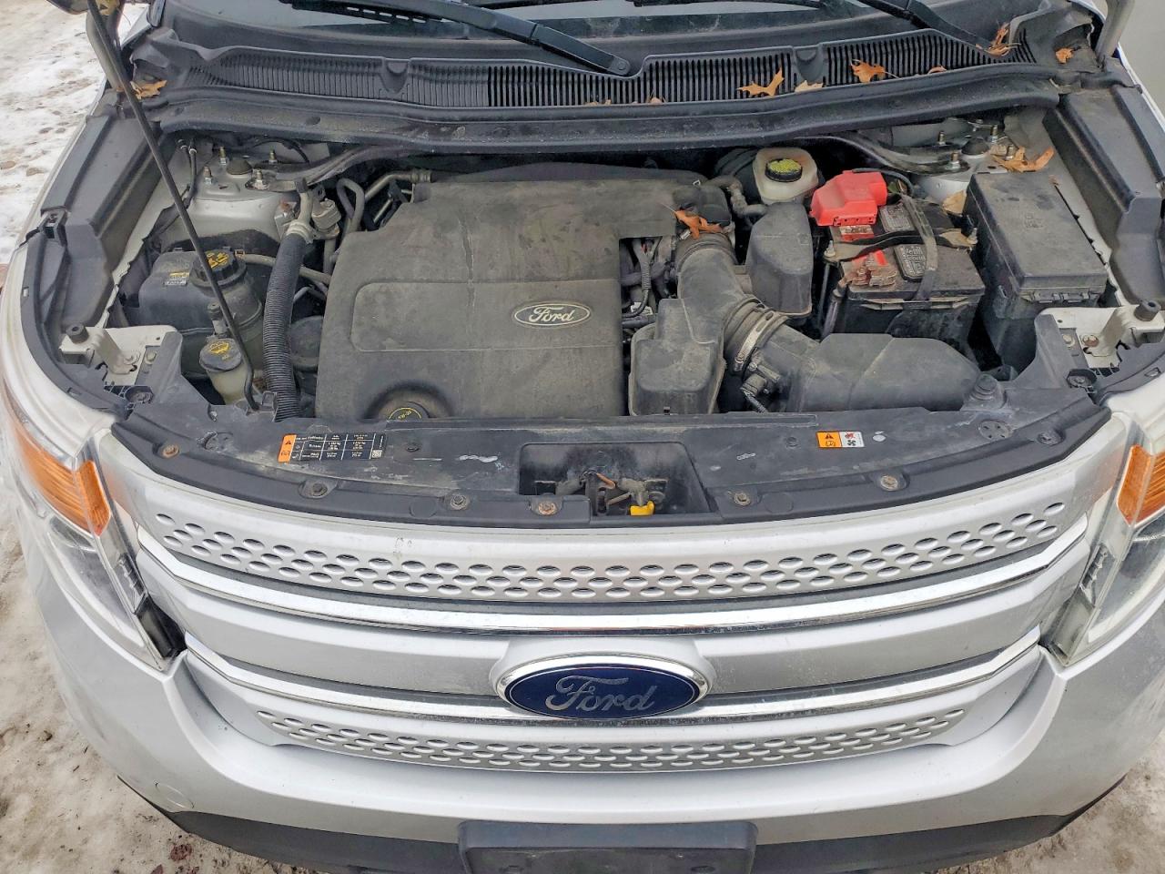 2015 FORD EXPLORER XLT photo 12