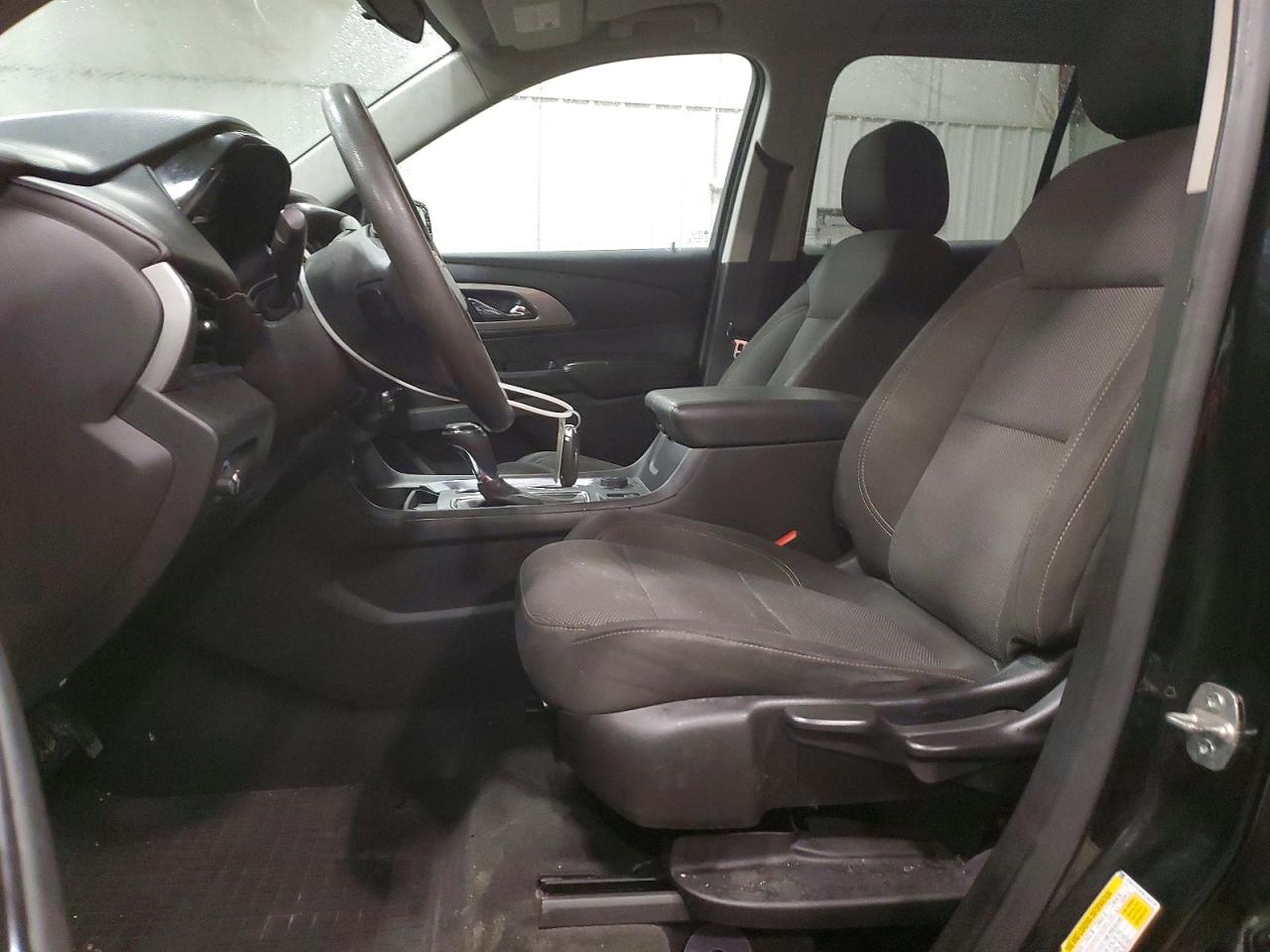 2019 CHEVROLET TRAVERSE LS photo 7