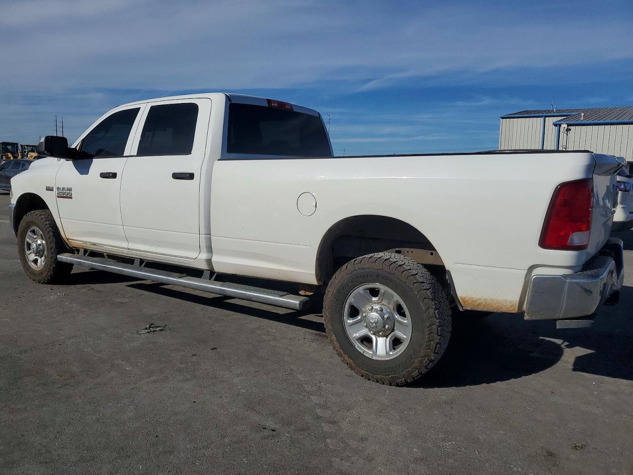 2017 RAM 2500 ST photo 2