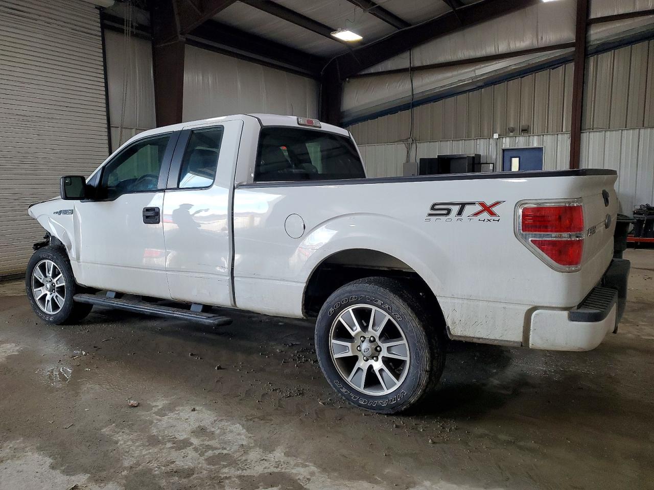 2014 FORD F150 SUPER CAB photo 2
