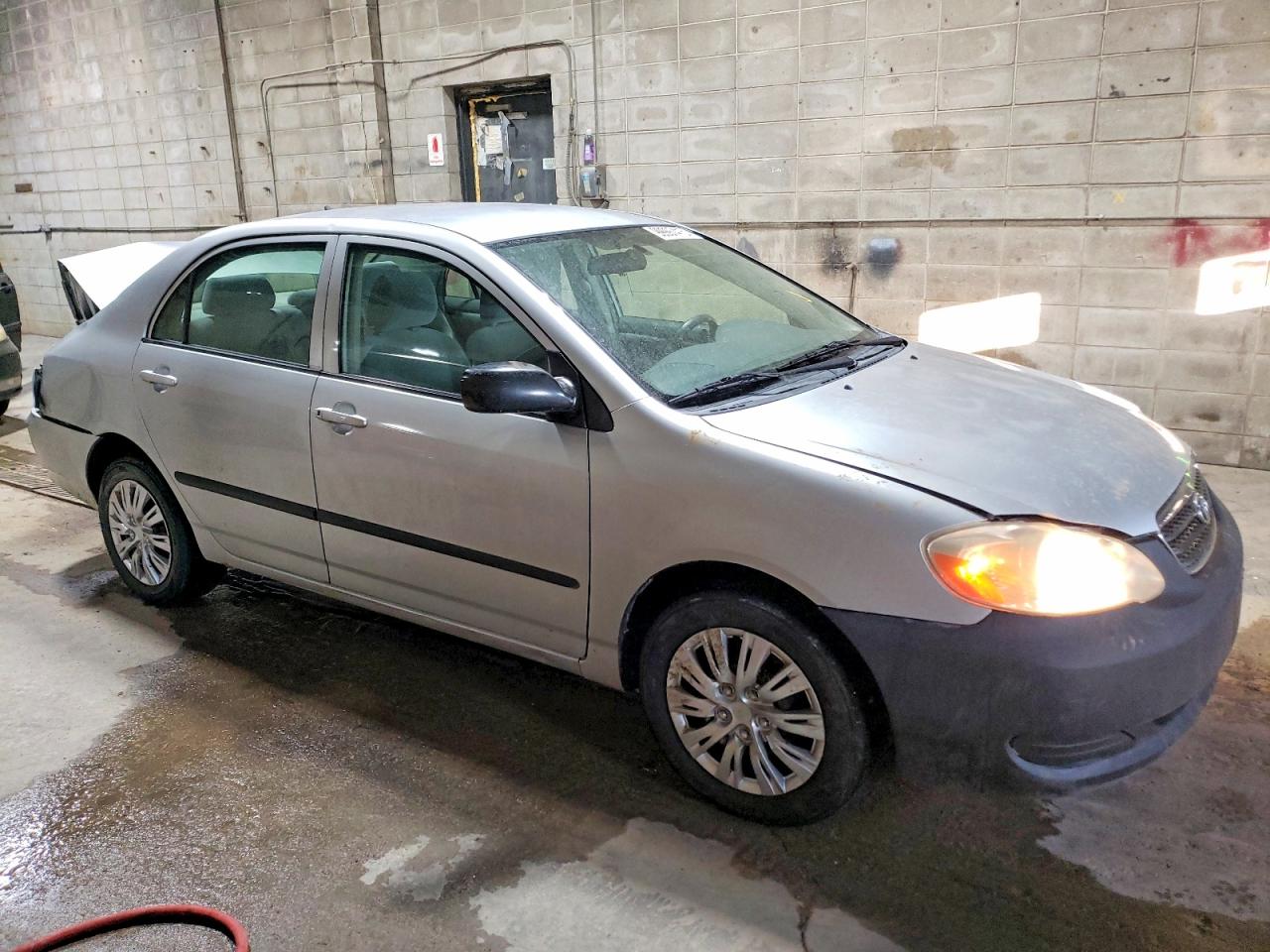 2006 TOYOTA COROLLA CE photo 4