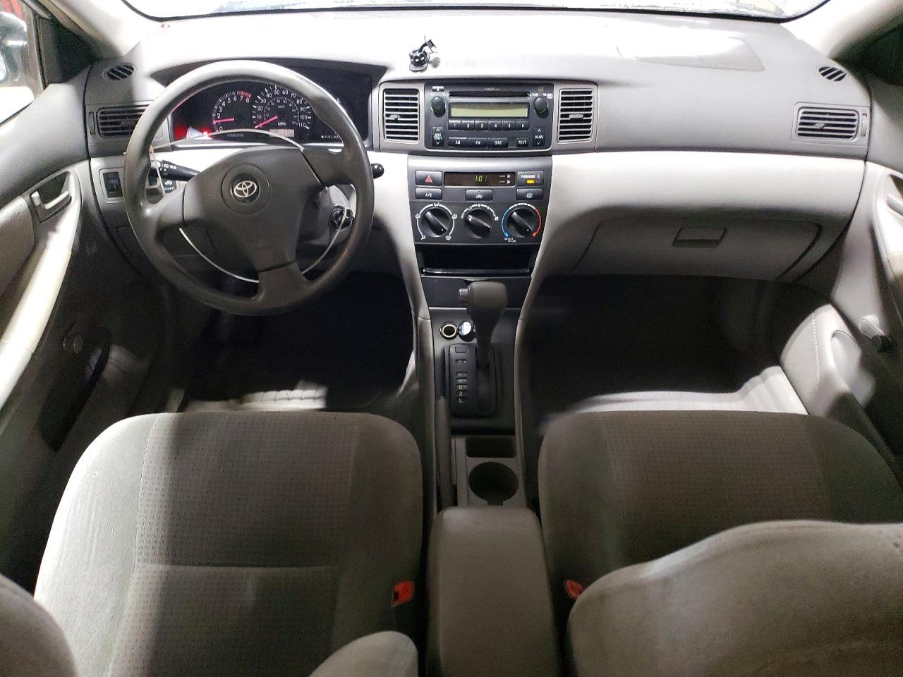 2006 TOYOTA COROLLA CE photo 8