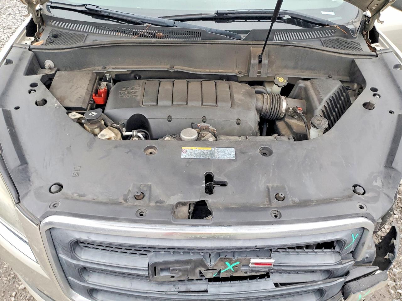 2016 GMC ACADIA SLE photo 12
