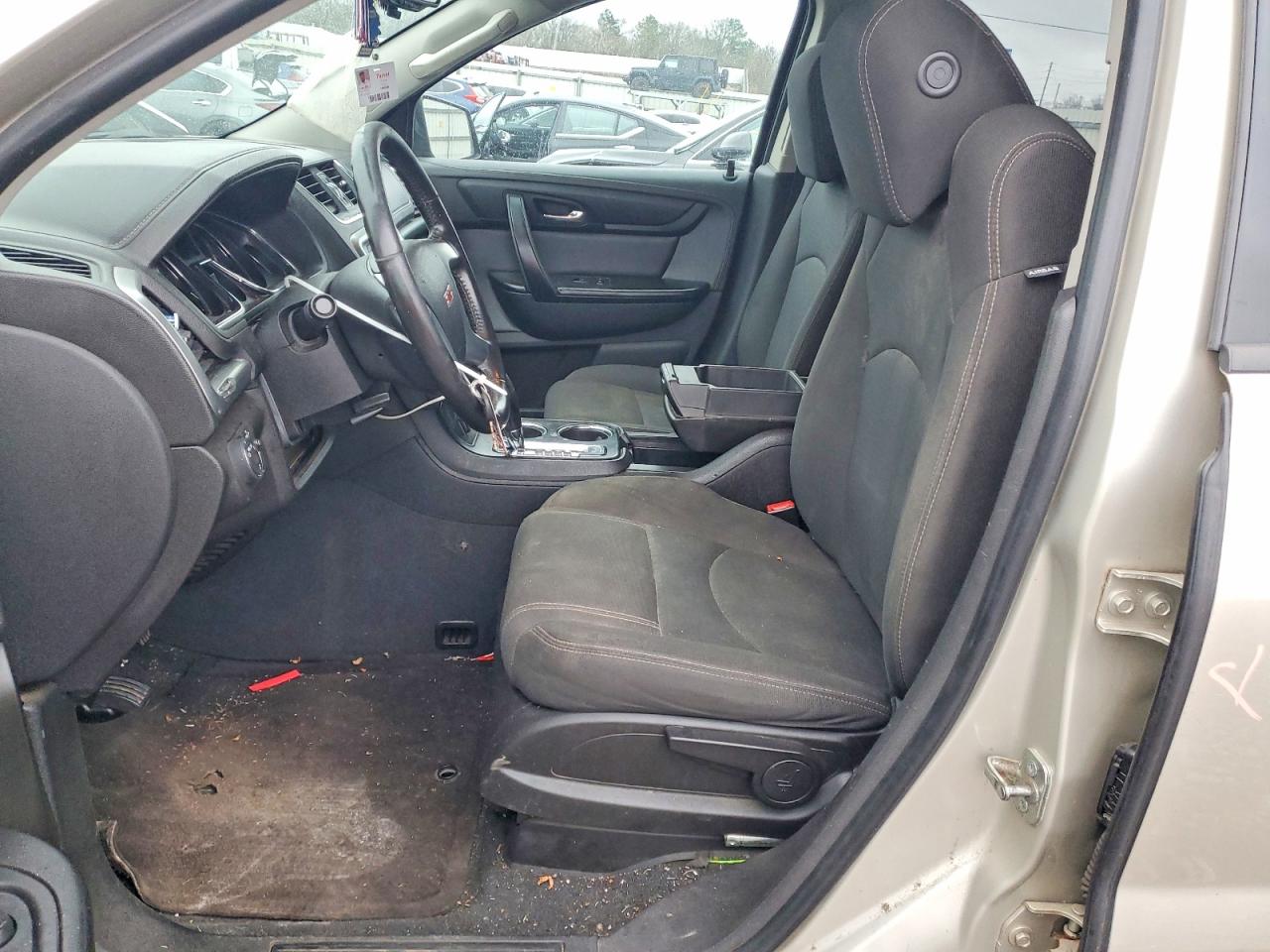 2016 GMC ACADIA SLE photo 7
