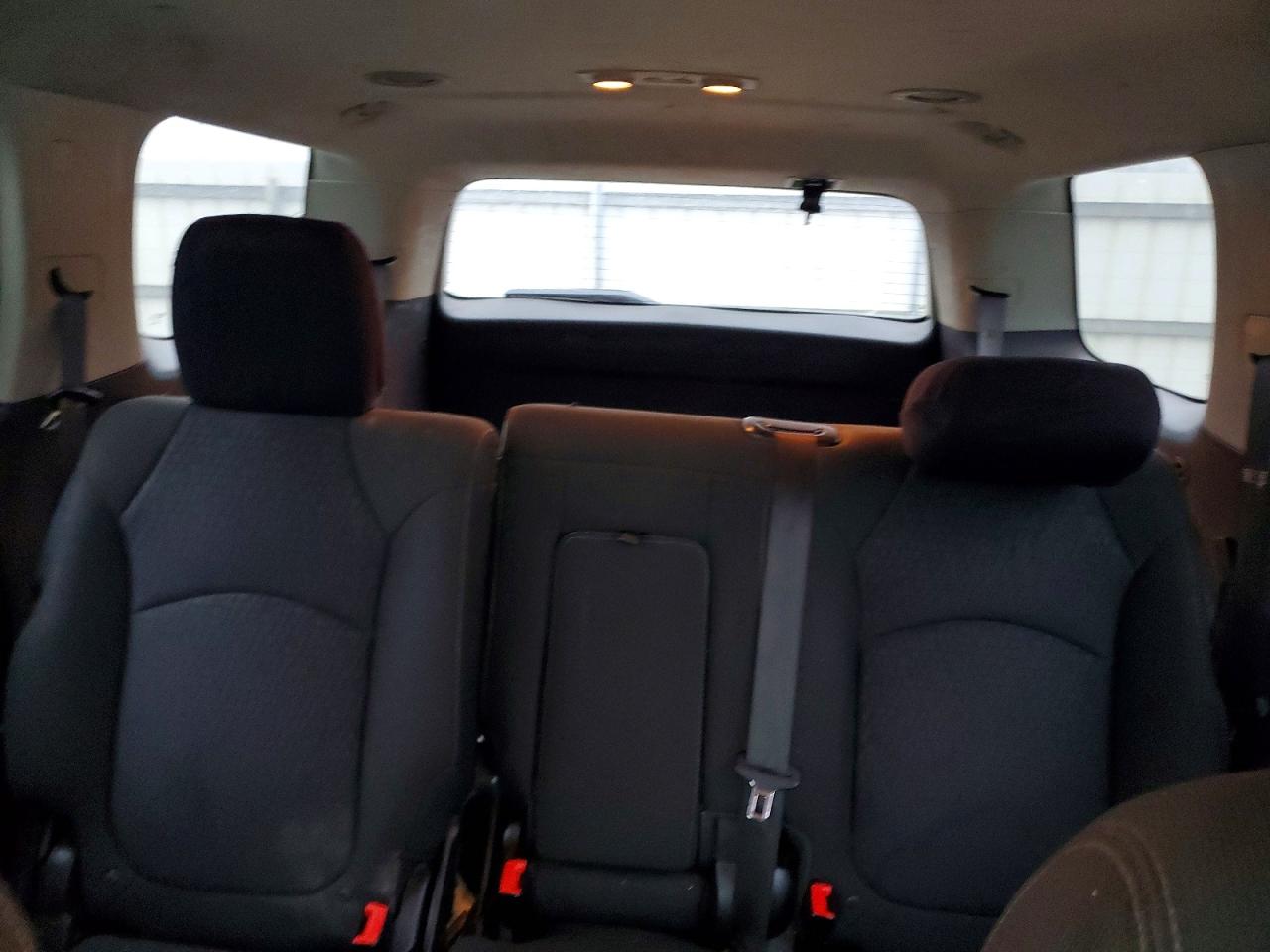 2016 GMC ACADIA SLE photo 10